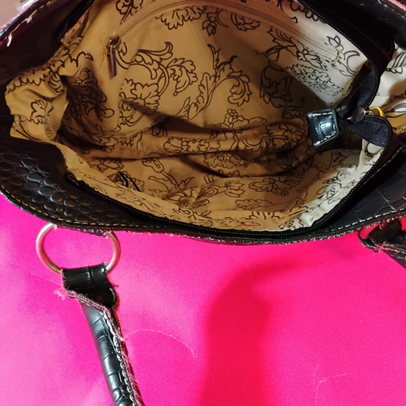 RealTree Rhinestones Western Croc Purse - Picture 7 of 15